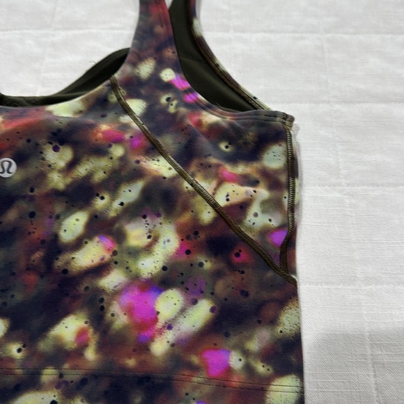 Lululemon Crop Top - Picture 6 of 10